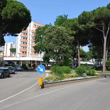 Cozy In Lido Degli With Swimming Pool Appartement Llido Degli Estensi