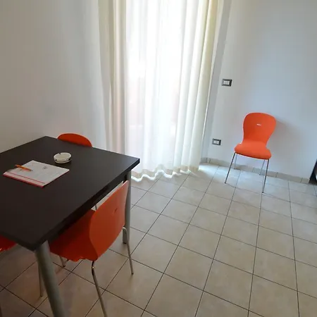 Appartement Cozy In Lido Degli With Swimming Pool
